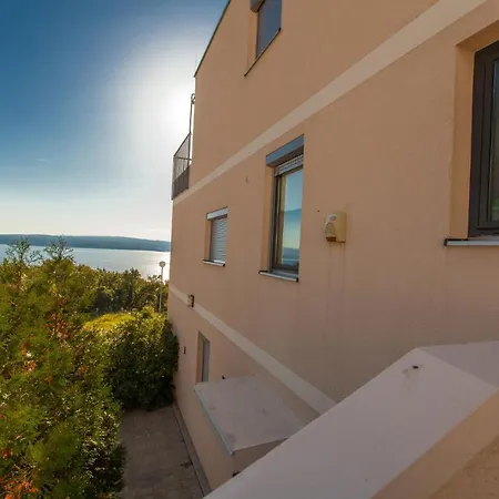 Alana 3 Loggia Apartament *