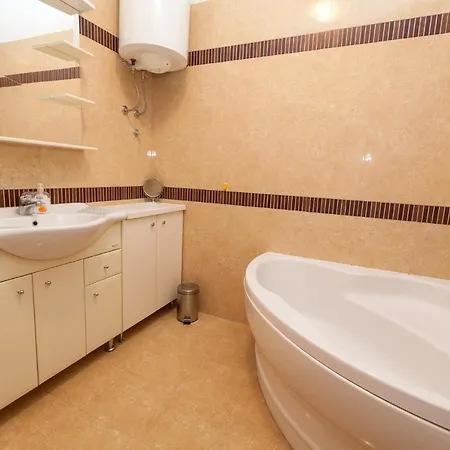 Alana 3 Loggia Apartament Dramalj